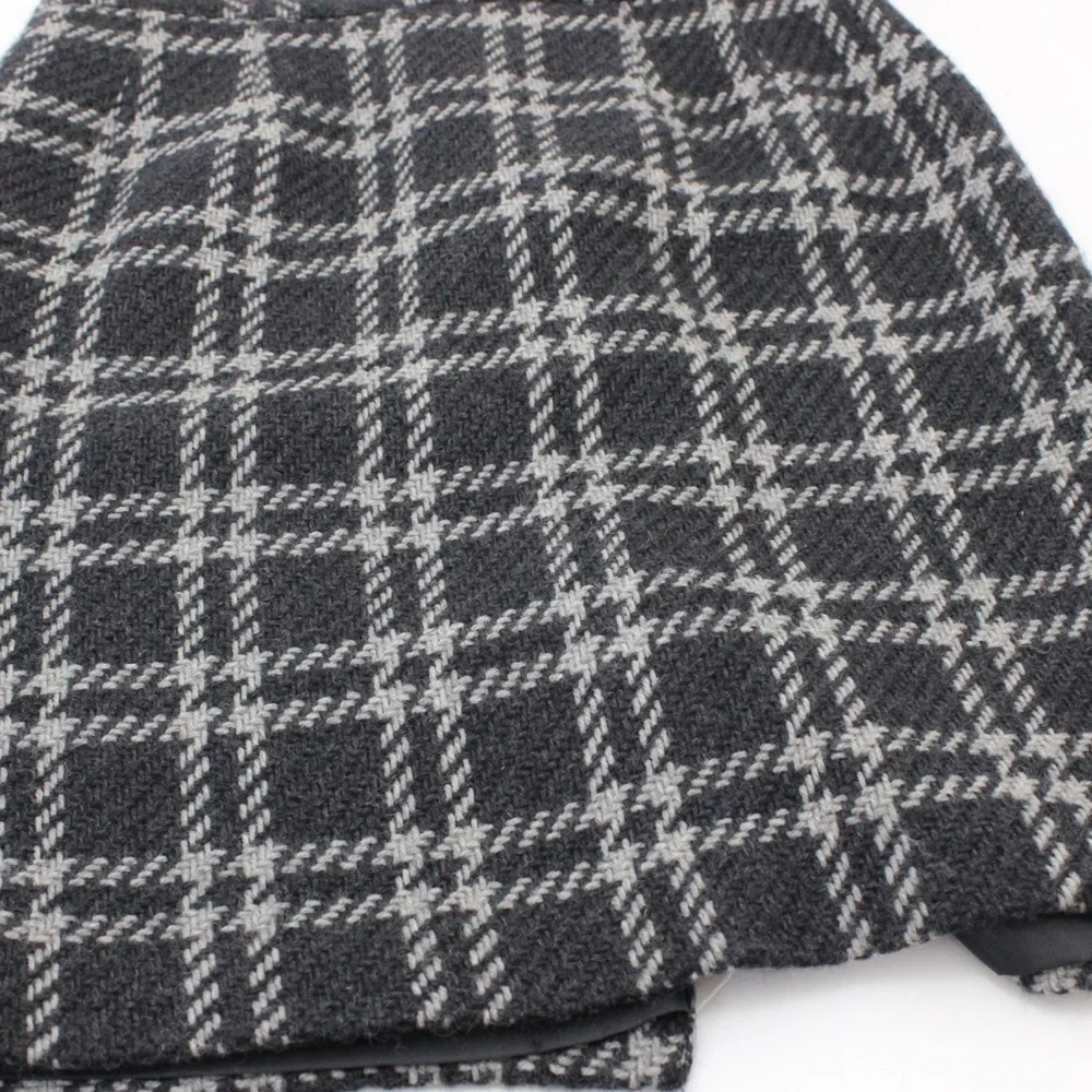 Vintage Dark Academia 90s 100% Wool Plaid Check Grey Gray Mini Skirt - Picture 8 of 10